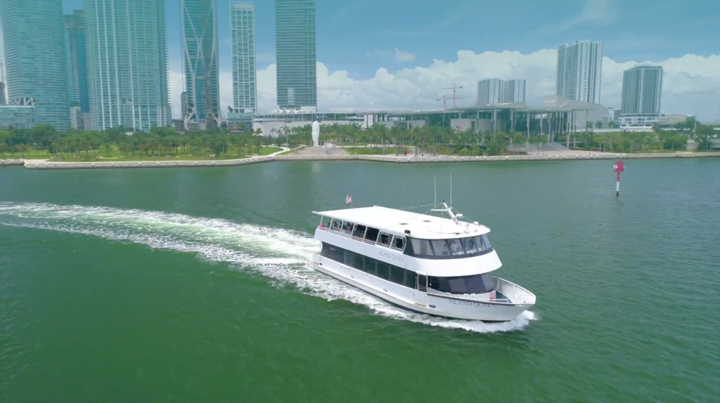 Miami Boat Tour Image 1
